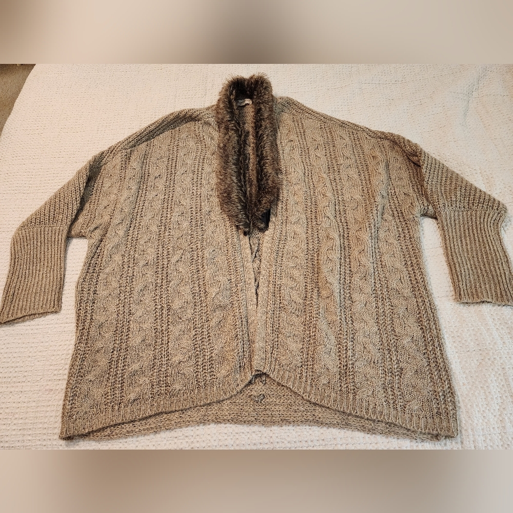Song N Spirit Women's Tan Heather Cable Knit Cardigan Sweater Fur Trimmed XL